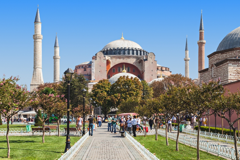 Dress Code In Religious Sites in Turkey