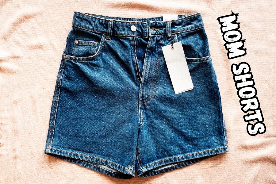 What are Mom Shorts - The Best Mom Jean Shorts and How to Wear Them